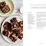 Cook and Share: 120 Delicious New Fuss-free Recipes by Mary Berry (Hardcover)
