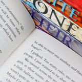 Kiera Cass The Selection Series 1-5 Book Set – Bestselling YA Dystopian Romance: The Selection, The Elite, The One, The Heir & The Crown for ages 12+